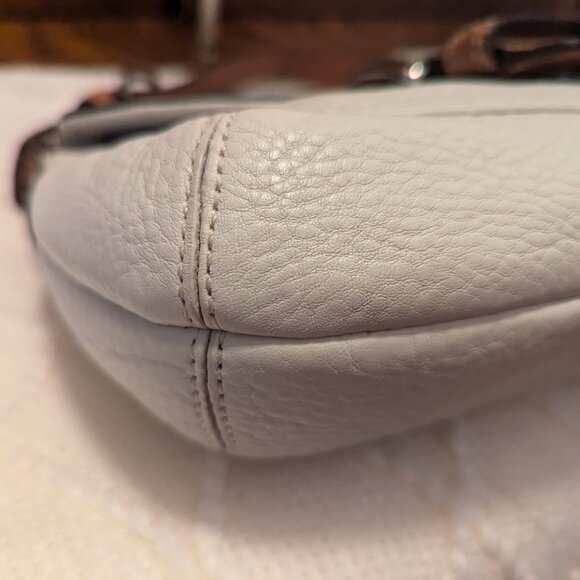 Y2K/vintage coach F13105 pebbled leather SOHO off white with tan shoulder bag - Picture 7 of 15